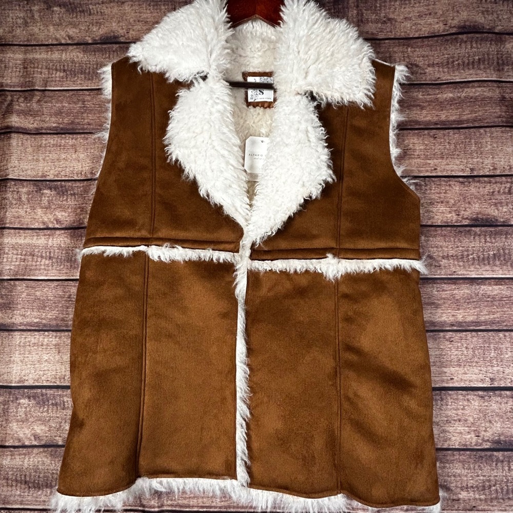 Altar'd‎ State Cognac Faux Suede Shearling Trim Vest XS WA55831 New With Tags